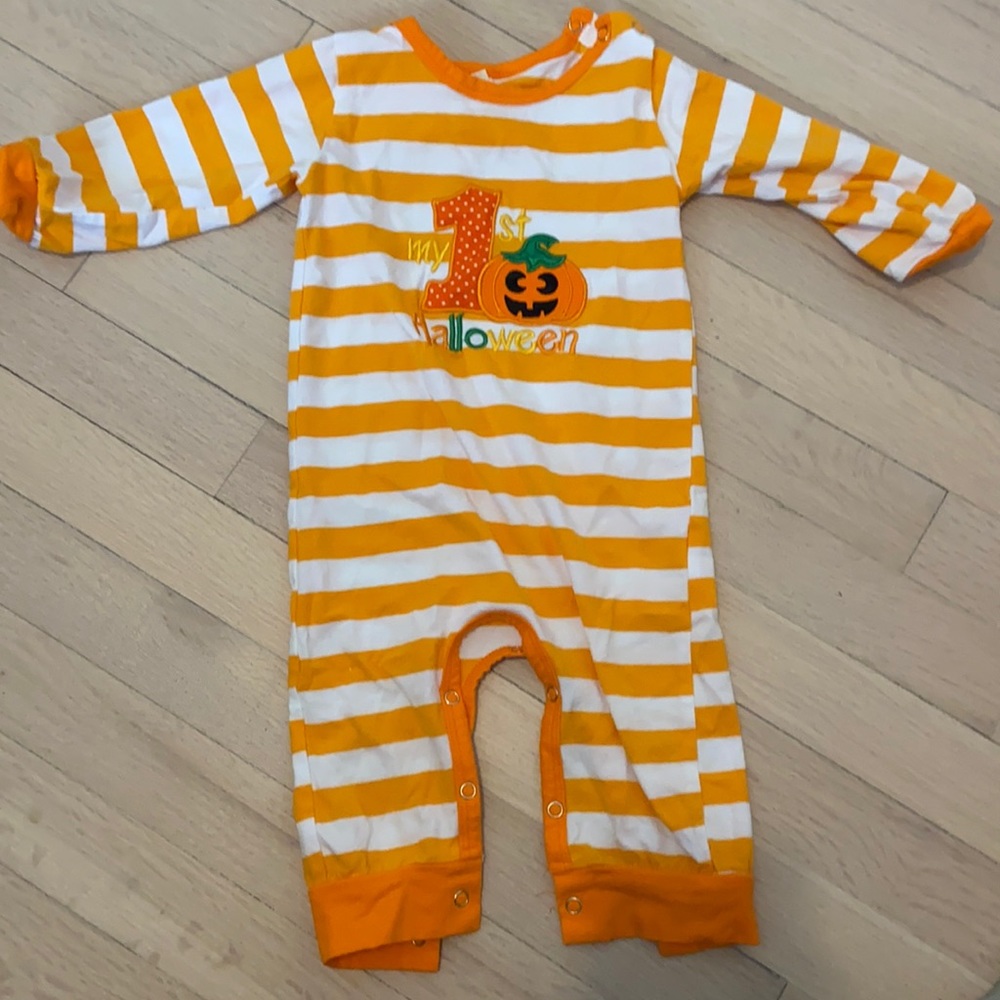 Halloween Bodysuit 9-12 Months